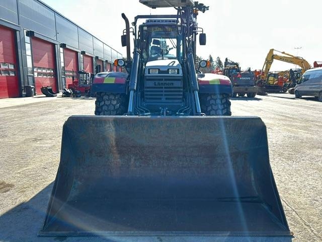 Lännen 8800 / Engcon Kronospylväsnostin Ym.. kuva 5