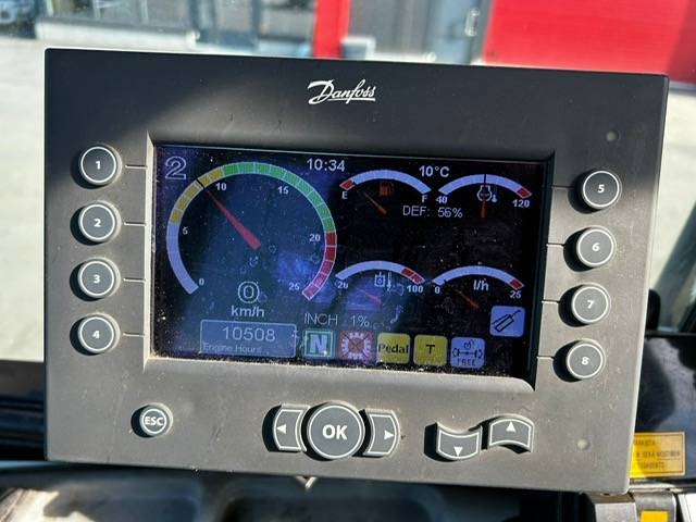 Lännen 8800 / Engcon Kronospylväsnostin Ym.. kuva 13