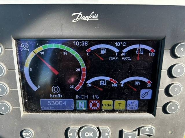 Lännen 8800 / Engcon Kronospylväsnostin Ym.. kuva 16