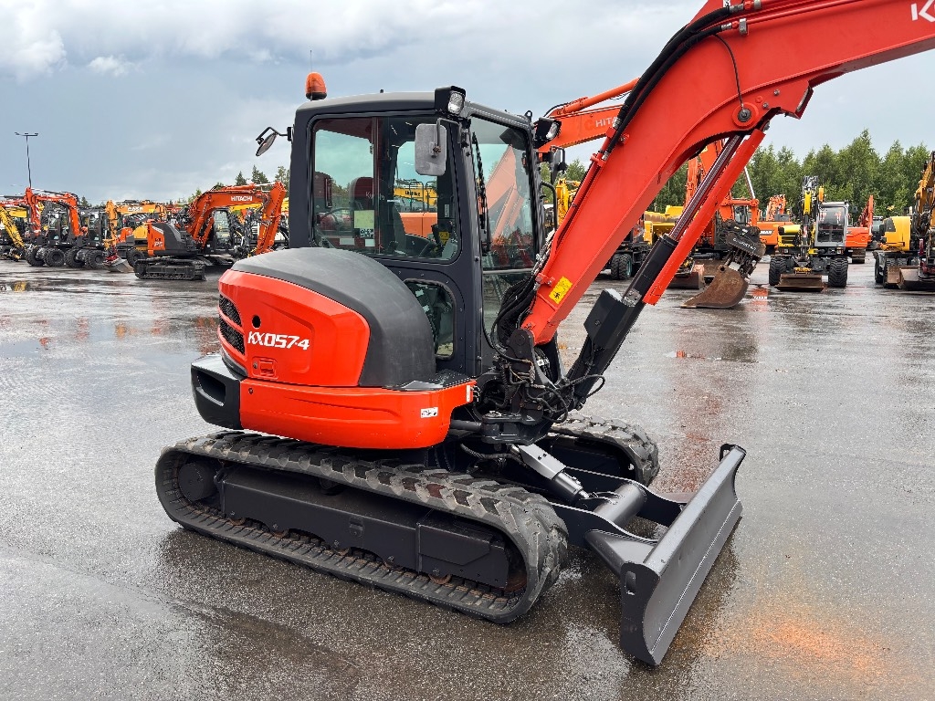Kubota KX 057-4 / Pyörittäjä, 3 Kauhaa, Rasvari kuva 6
