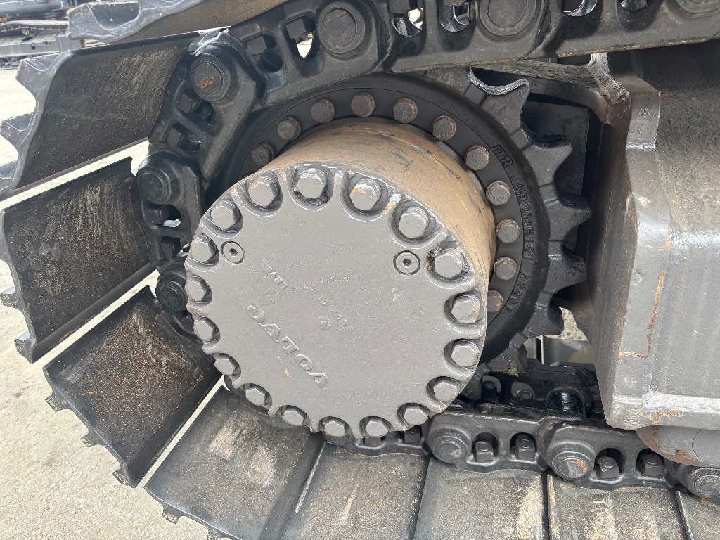 Volvo EC 300 D / Piso inferior nuevo, 3D, Rotador, Cuchara kuva 11