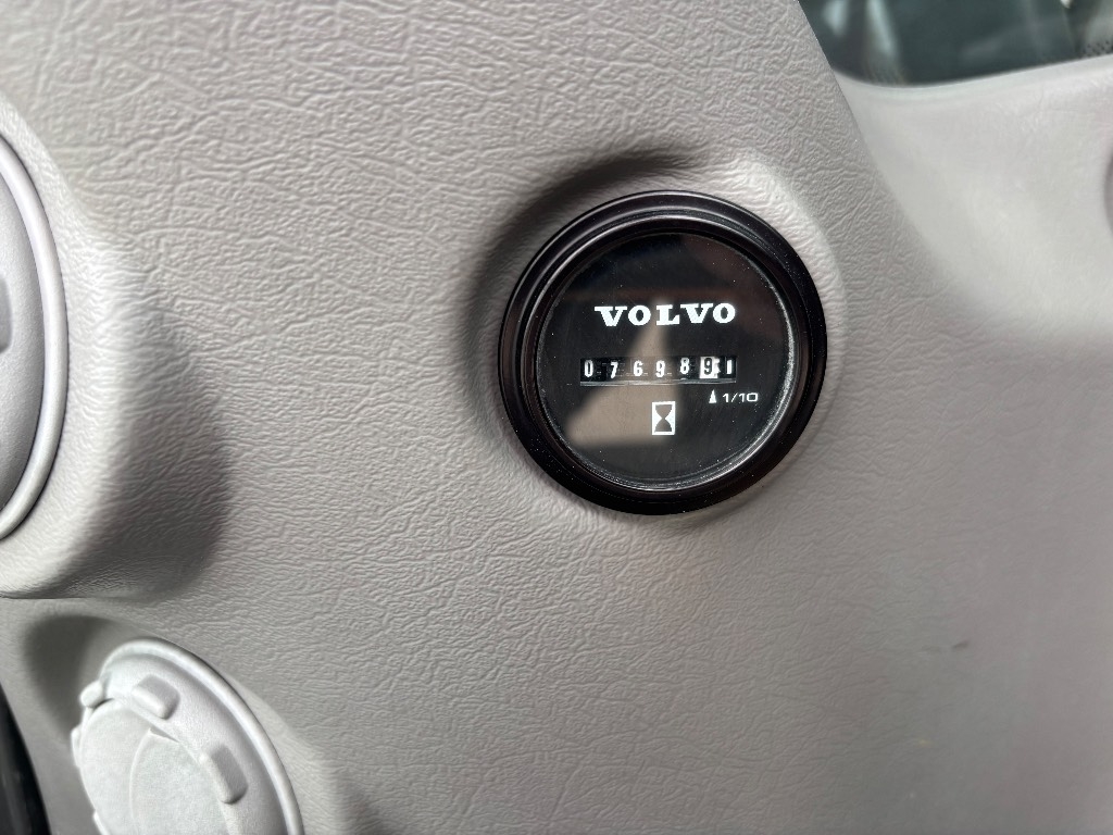 Volvo EC 300 D / Piso inferior nuevo, 3D, Rotador, Cuchara kuva 15