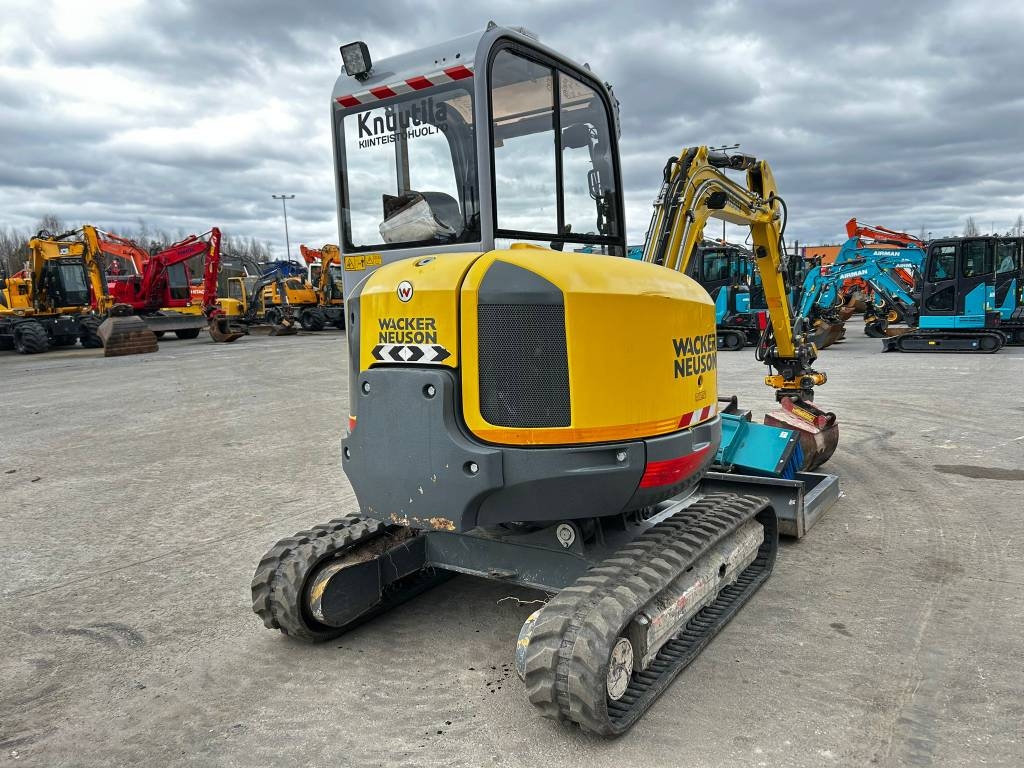 Wacker Neuson EZ 38 / Huippuvarusteltu minikaivuri! kuva 7