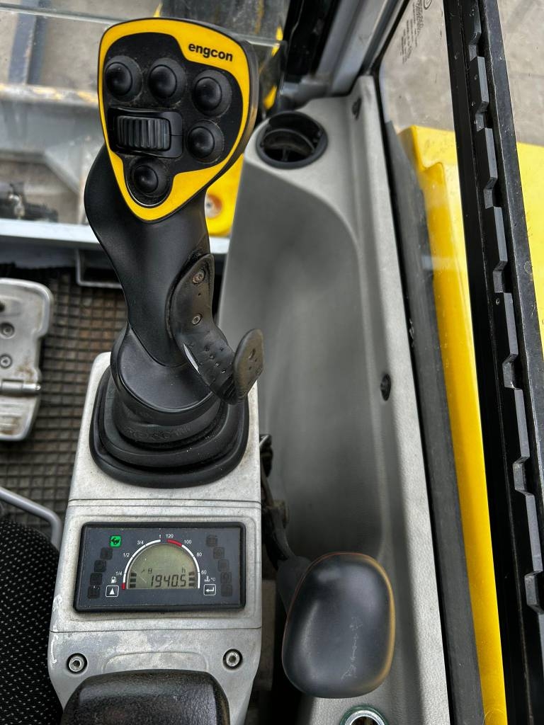Wacker Neuson EZ 38 / Huippuvarusteltu minikaivuri! kuva 19