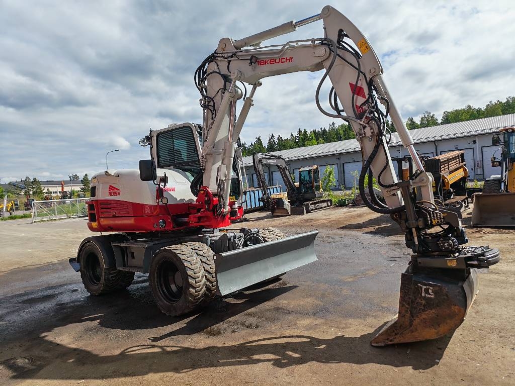 Takeuchi 395W kuva 5
