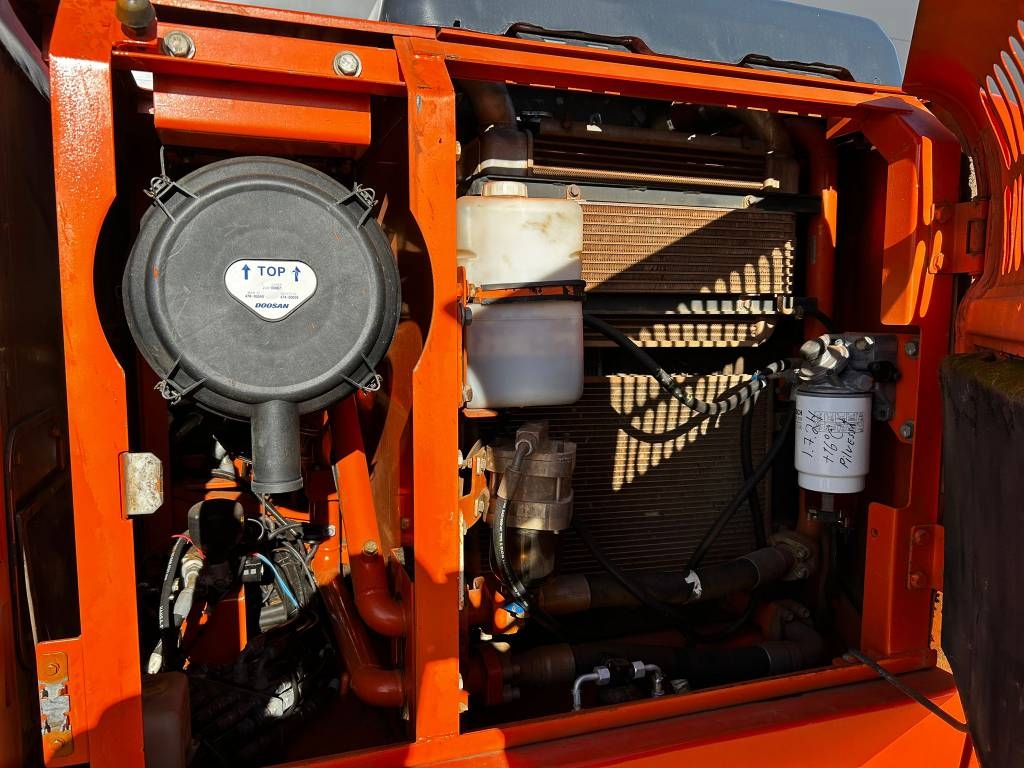 Doosan DX 140 LC / Engcon, мастило, ковш, без альві. kuva 16