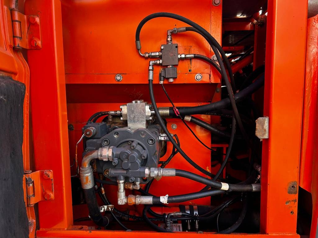 Doosan DX 140 LC / Engcon, мастило, ковш, без альві. kuva 17