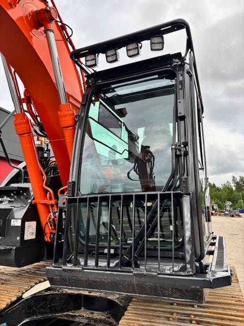 Hitachi ZX 135 USL-7 / METSÄALUSTA , SUOMIKONE !! kuva 23