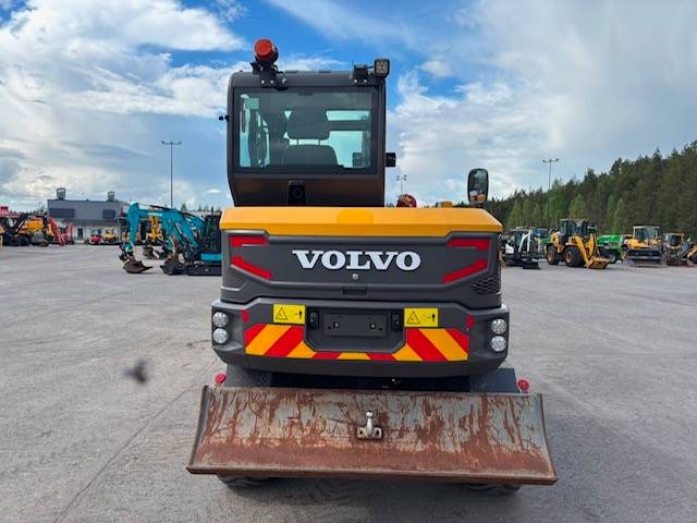 Volvo EW 60 E / Tiltti+Pihdit,4 Lisälaitetta, HIENO !!!! kuva 6