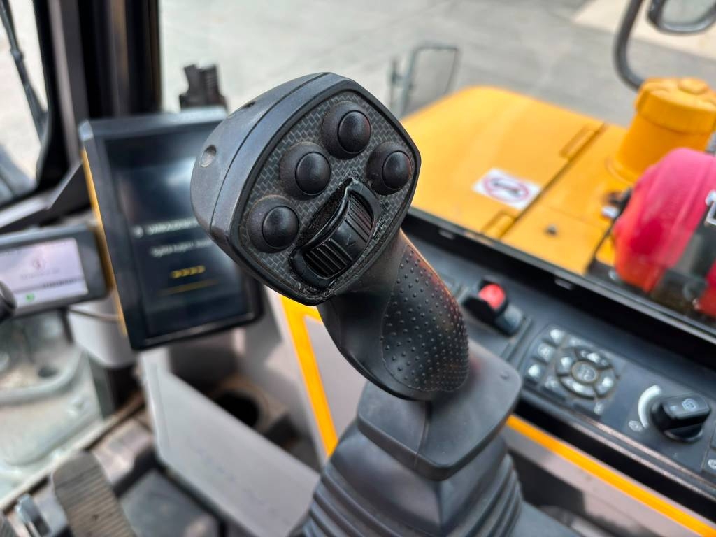 Volvo EW 60 E / Tiltti+Pihdit,4 Lisälaitetta, HIENO !!!! kuva 7
