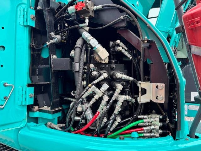 Kobelco SK 160 BR-5 / Sur une plateforme spéciale YM... kuva 15