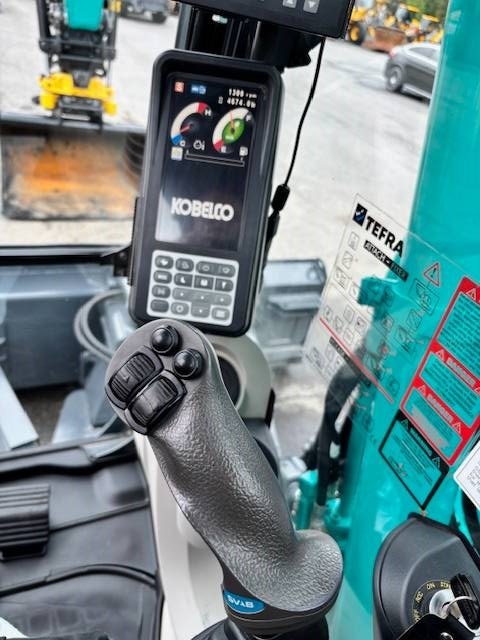 Kobelco SK 160 BR-5 / Sur une plateforme spéciale YM... kuva 22