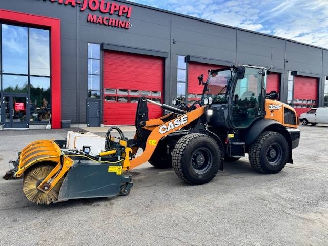 CASE 321 F / 8 KPL LISÄLAITETTA !!!! kuva 4