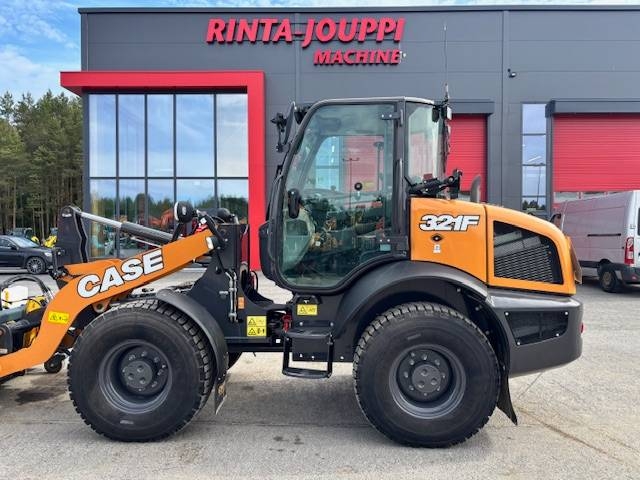 CASE 321 F / 8 KPL LISÄLAITETTA !!!! kuva 10