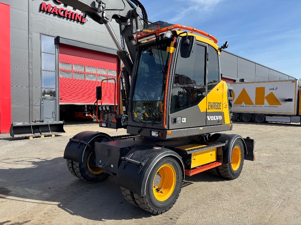 Volvo EWR 130 E / Muy bien equipado, StageV kuva 2