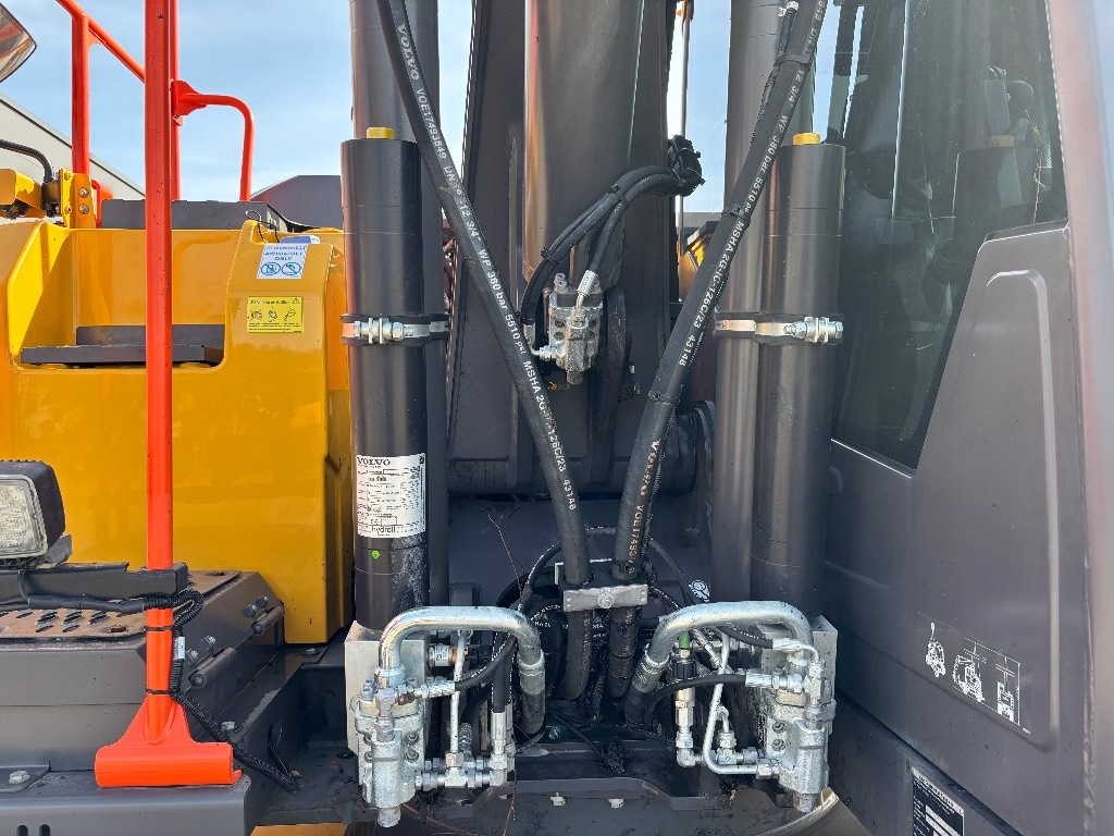 Volvo EWR 130 E / Muy bien equipado, StageV kuva 11