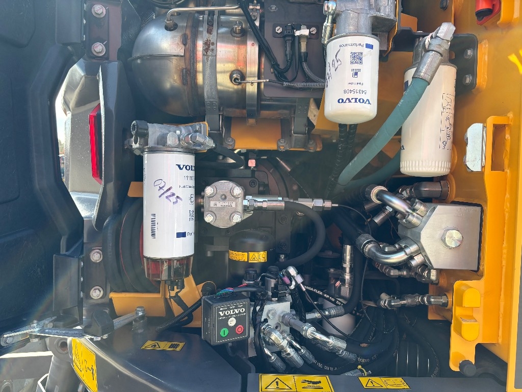 Volvo EWR 130 E / Muy bien equipado, StageV kuva 16