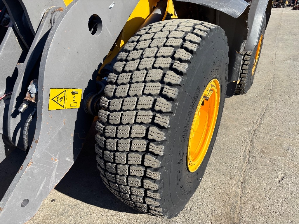 Volvo L 90 H / Rasvari, Hyvät renkaat, 1-omistaja! kuva 8