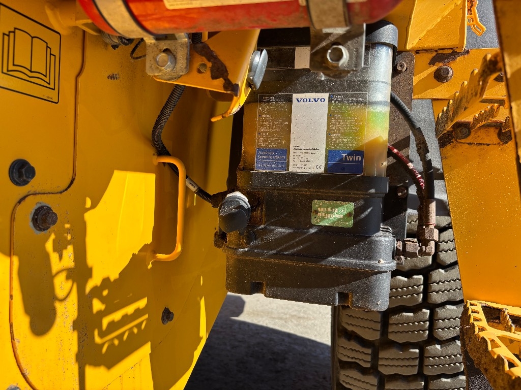 Volvo L 90 H / Rasvari, Hyvät renkaat, 1-omistaja! kuva 10
