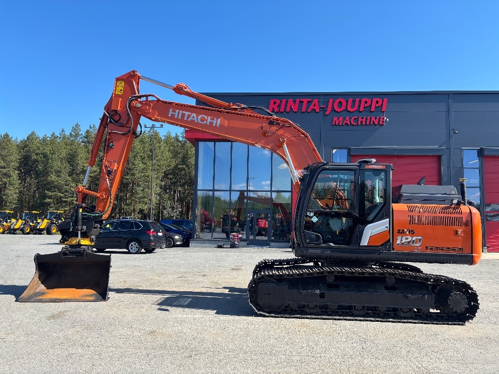 Hitachi ZX 180 LC / Engcon, Leica 3D, smyková lopata