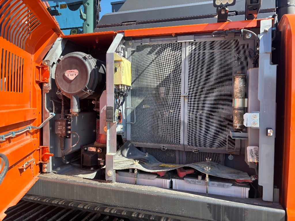 Hitachi ZX 180 LC / Engcon, Leica 3D, smyková lopata kuva 11