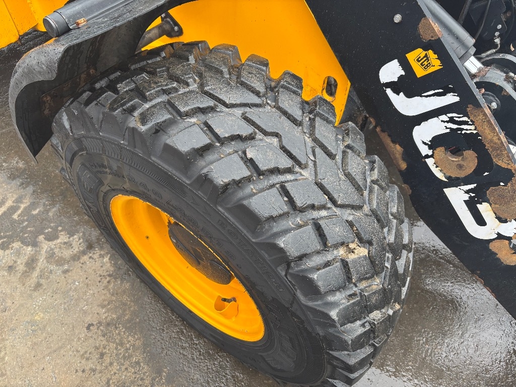 JCB 407 / Топ обладнання, Stage V kuva 8