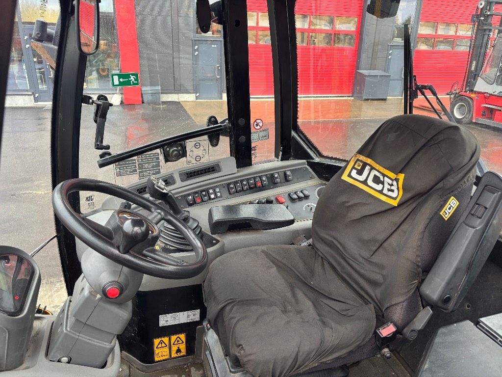 JCB 407 / Топ обладнання, Stage V kuva 15